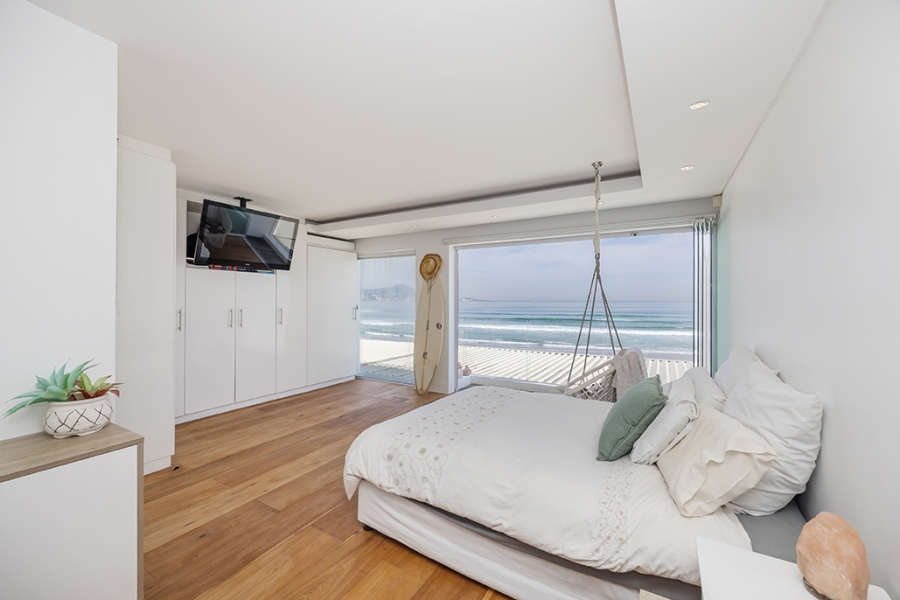 3 Bedroom Property for Sale in Lagoon Beach Western Cape